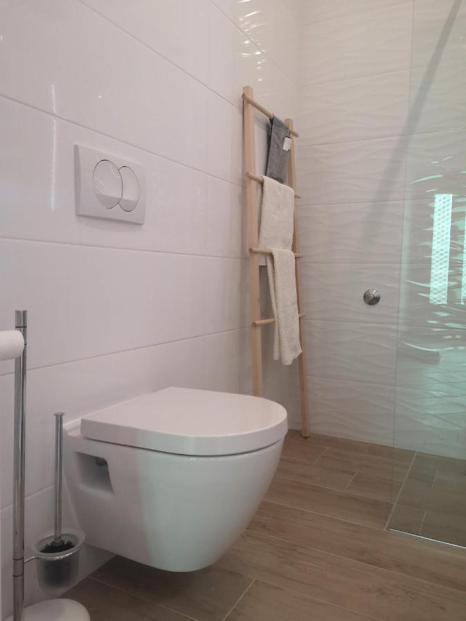 Apartments Come&Stay Punat Esterno foto