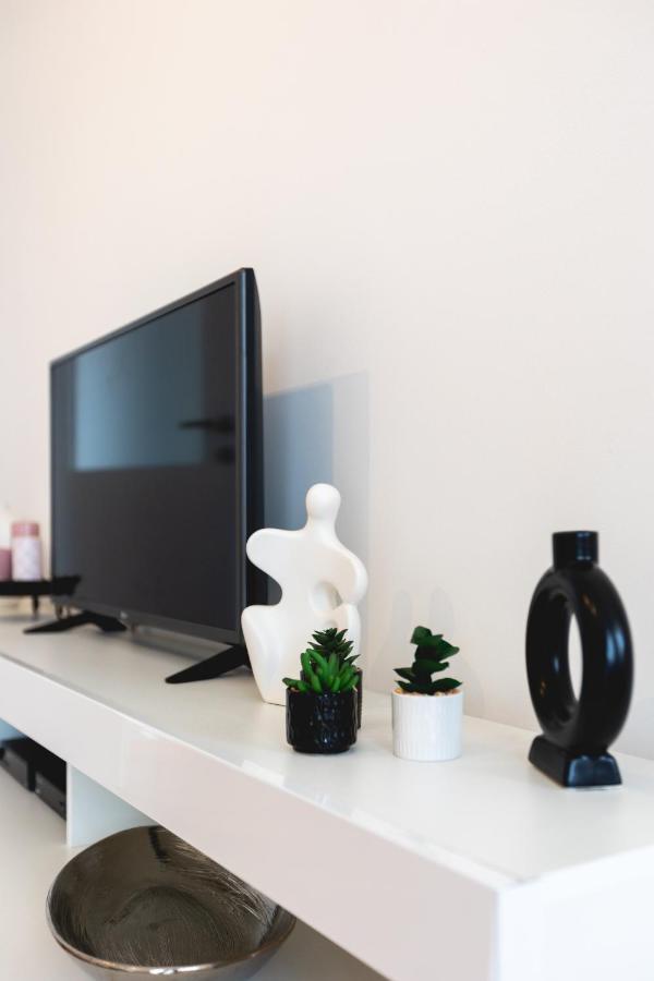 Apartments Come&Stay Punat Esterno foto